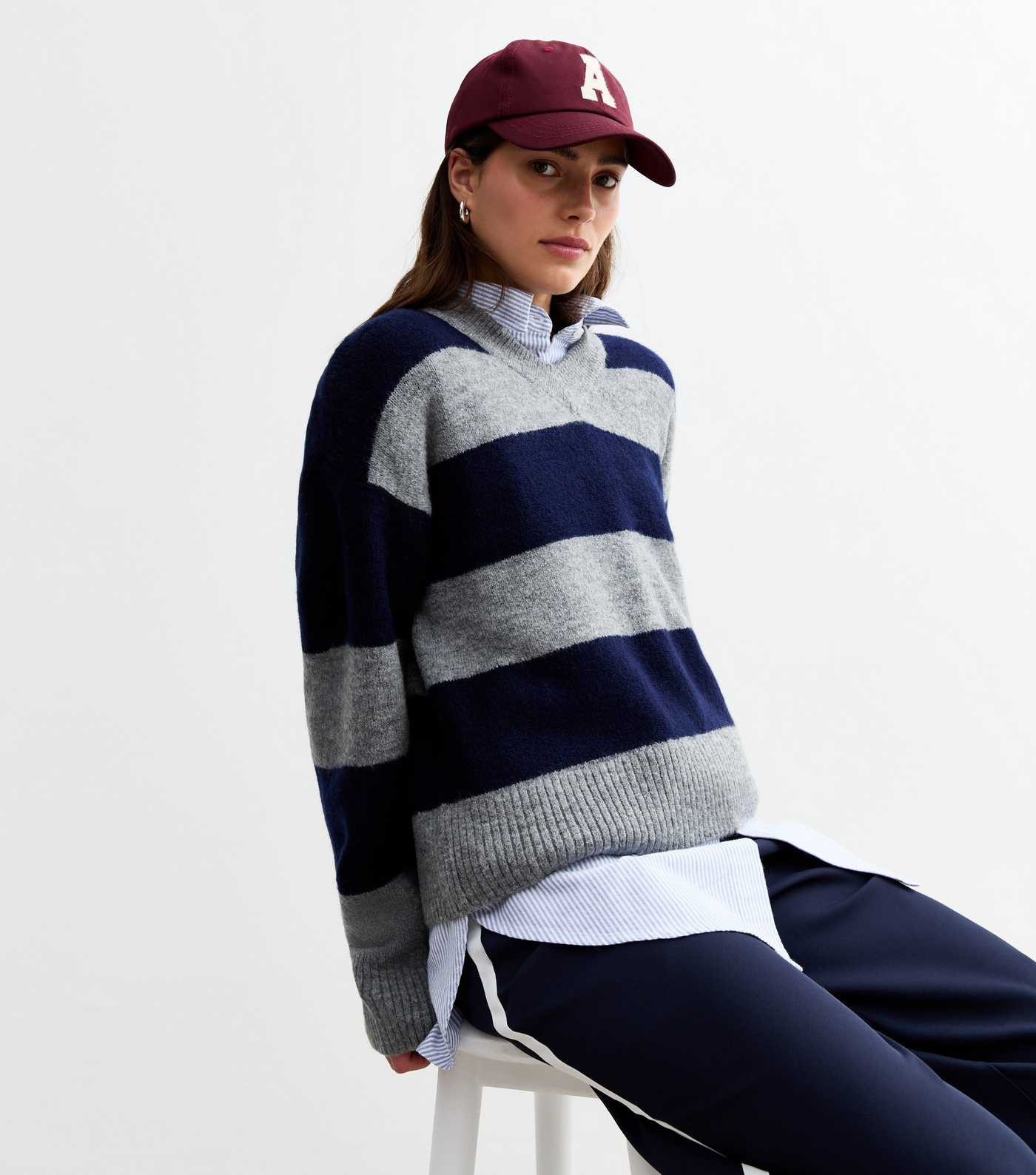 Light Grey Stripe High V Neck Jumper | New Look | New Look (UK)