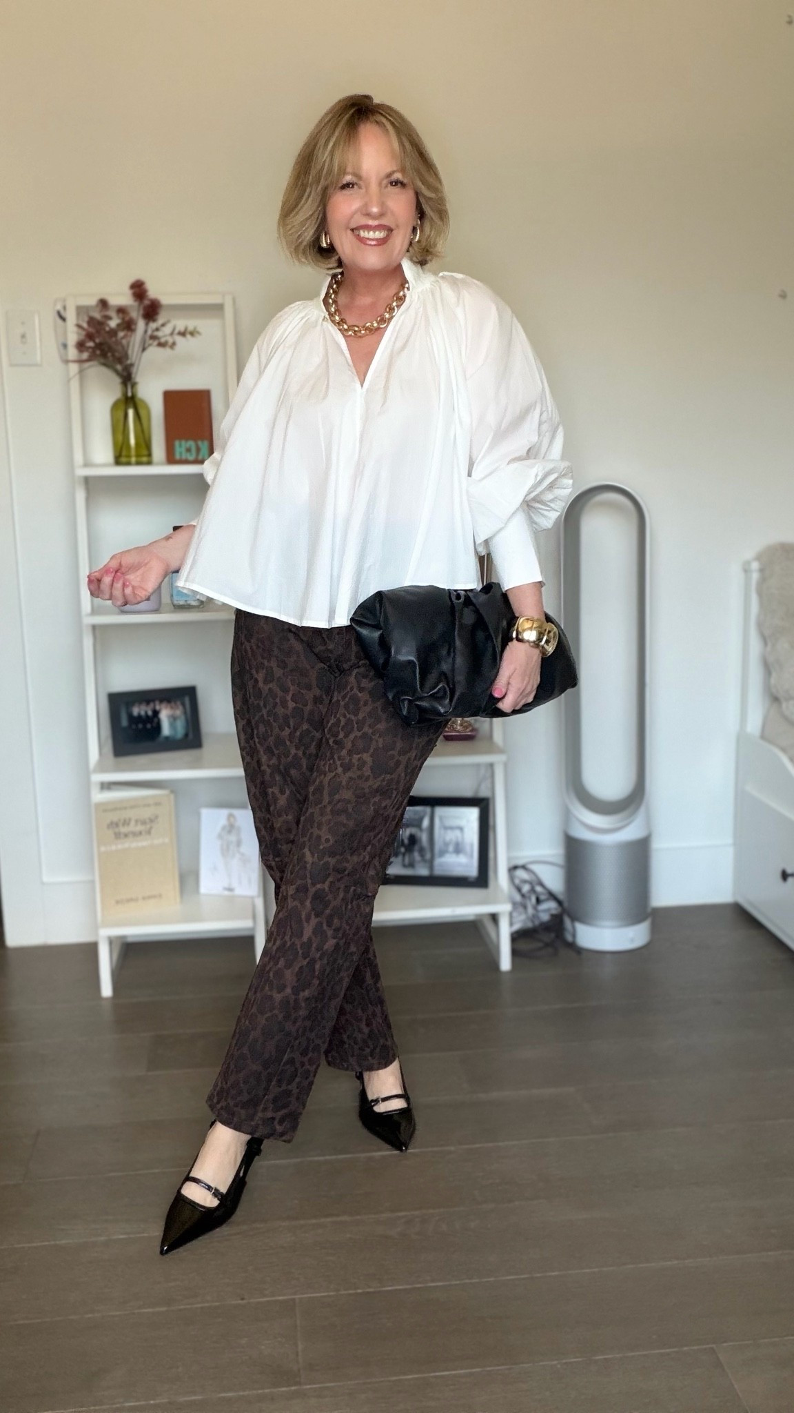 Medium top; 6 jeans

#LTKootd #LTKPetite #LTKOver40