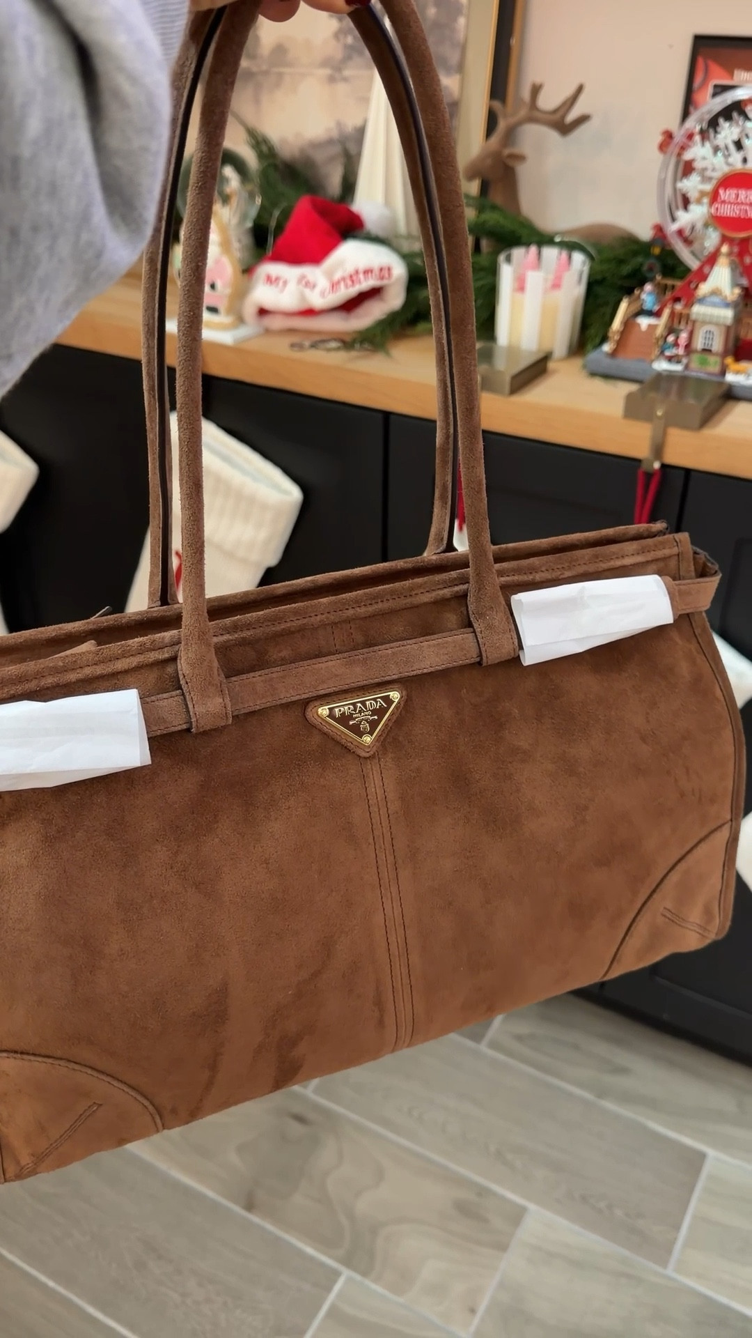 NEW  BAG!!🧸

Christmas 
Christmas gift 
Christmas gifts for her
New bag 
New handbag 


#LTKGiftGuide #LTKdayinmylife #LTKHoliday