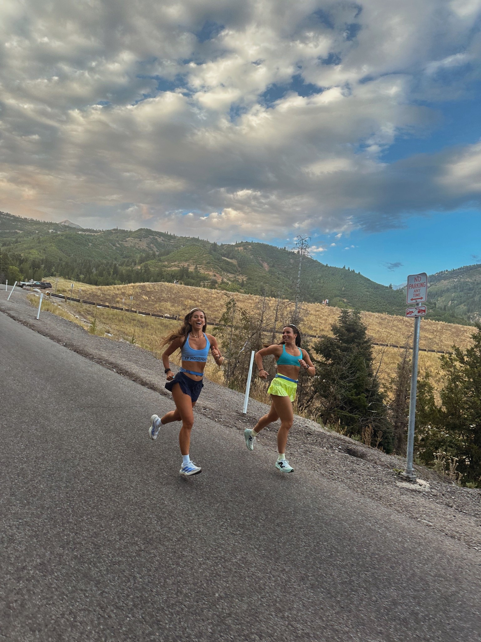 evening run ootd💛

#LTKStyleTip #LTKSeasonal #LTKActive