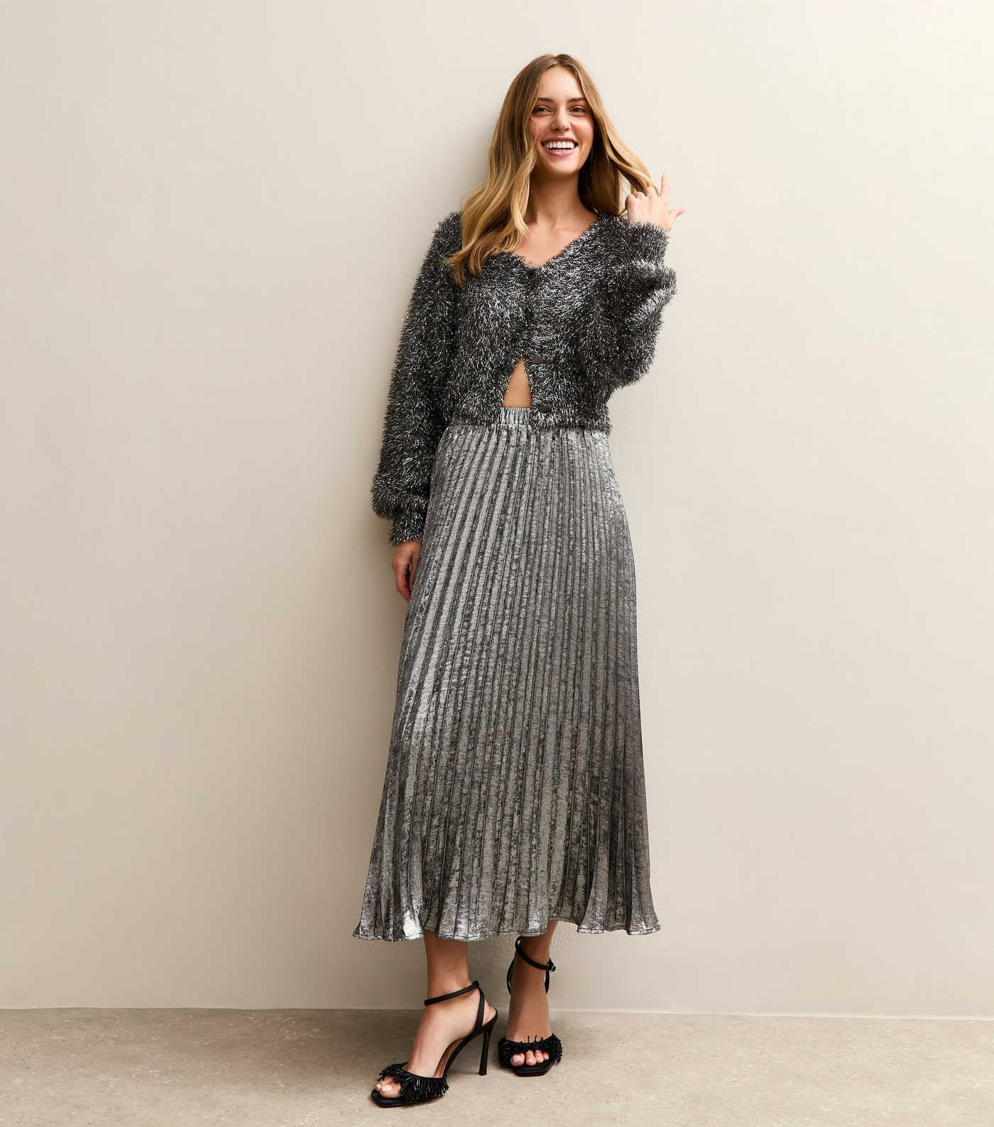 Silver Foil Pleated Midi Skirt | New Look | New Look (UK)