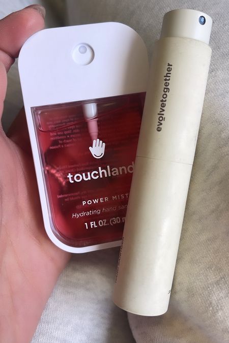 Best hand sanitizers 

#LTKfindsunder50 #LTKtravel