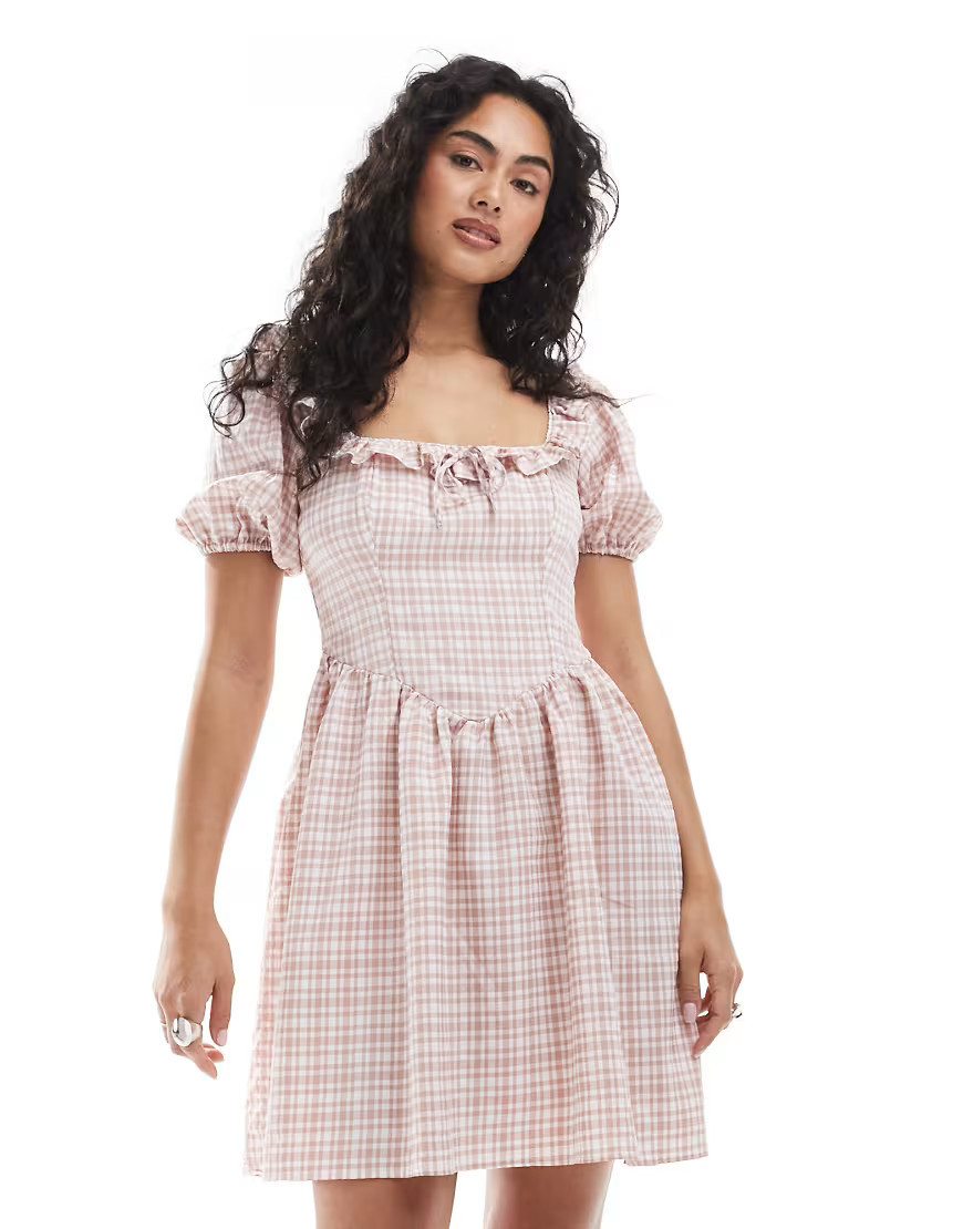 New Look – Minikleid in Rosa kariert mit Korsettdetail | ASOS (Global)