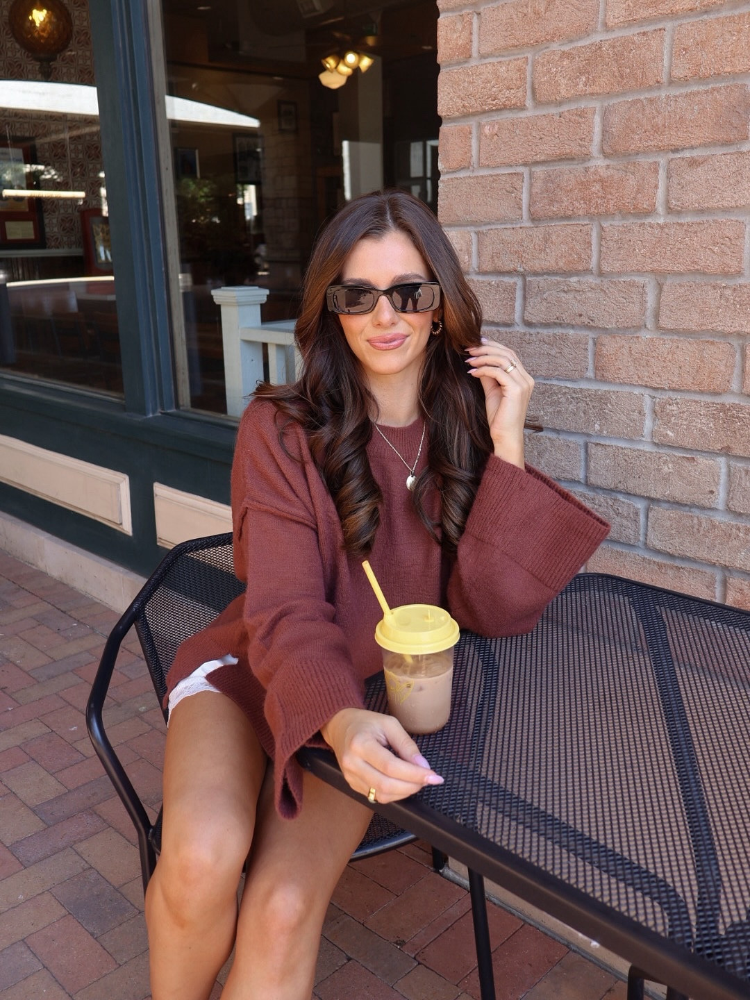 cookie butter latte to go please 🍪🤎 

~ finally the season where I can start living in my favorite color !! 🍫☕️🍁

#fallfashion #coffee #fallinspo
