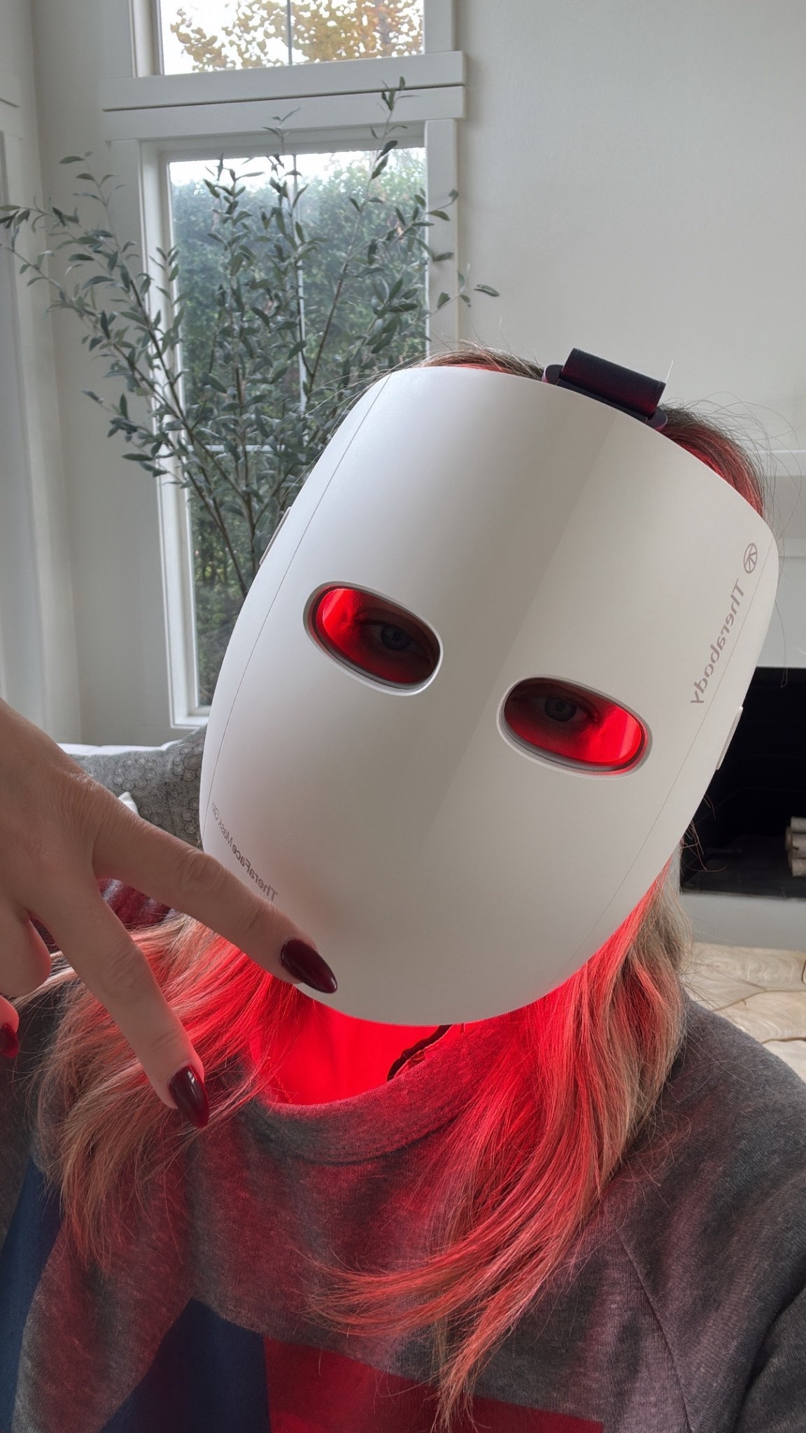 Finally got a red light mask! This one has an insane number of lights, is cordless, clinically proven, and massage 💆‍♀️ 10/10

Makes a great gift !

Gift Guide gift idea

#LTKBeauty #LTKGiftGuide #LTKStyleTip