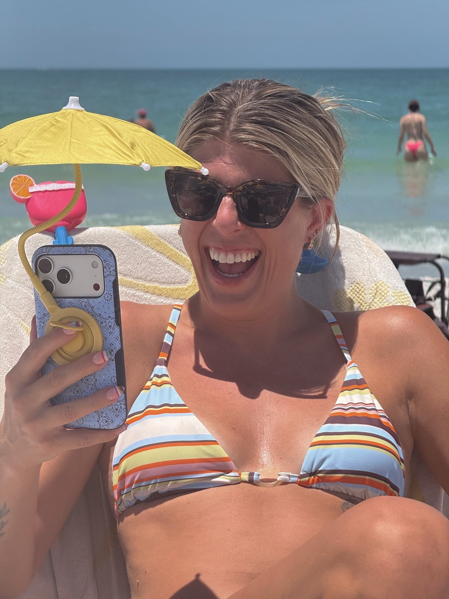 Beach Day Necessities! The phone umbrella was a day savior 💛

Summer Necessities | summer time | bikini | swim | beach vacation

#LTKootd #LTKdayinmylife #LTKSwim