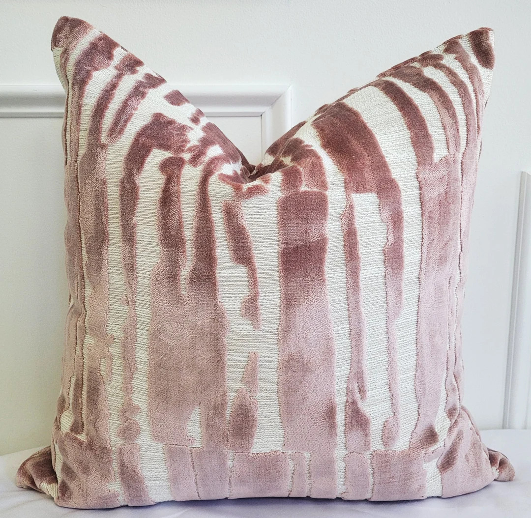 Blush Pink & Ivory Cut Velvet Pillow Cover - Etsy | Etsy (US)