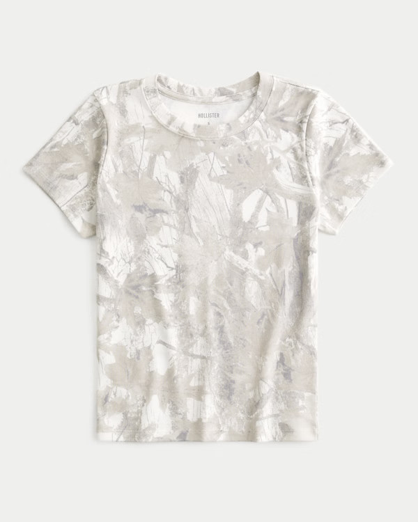 Women's Crew Camo Baby Tee | Women's New Arrivals | HollisterCo.com | Hollister (US)