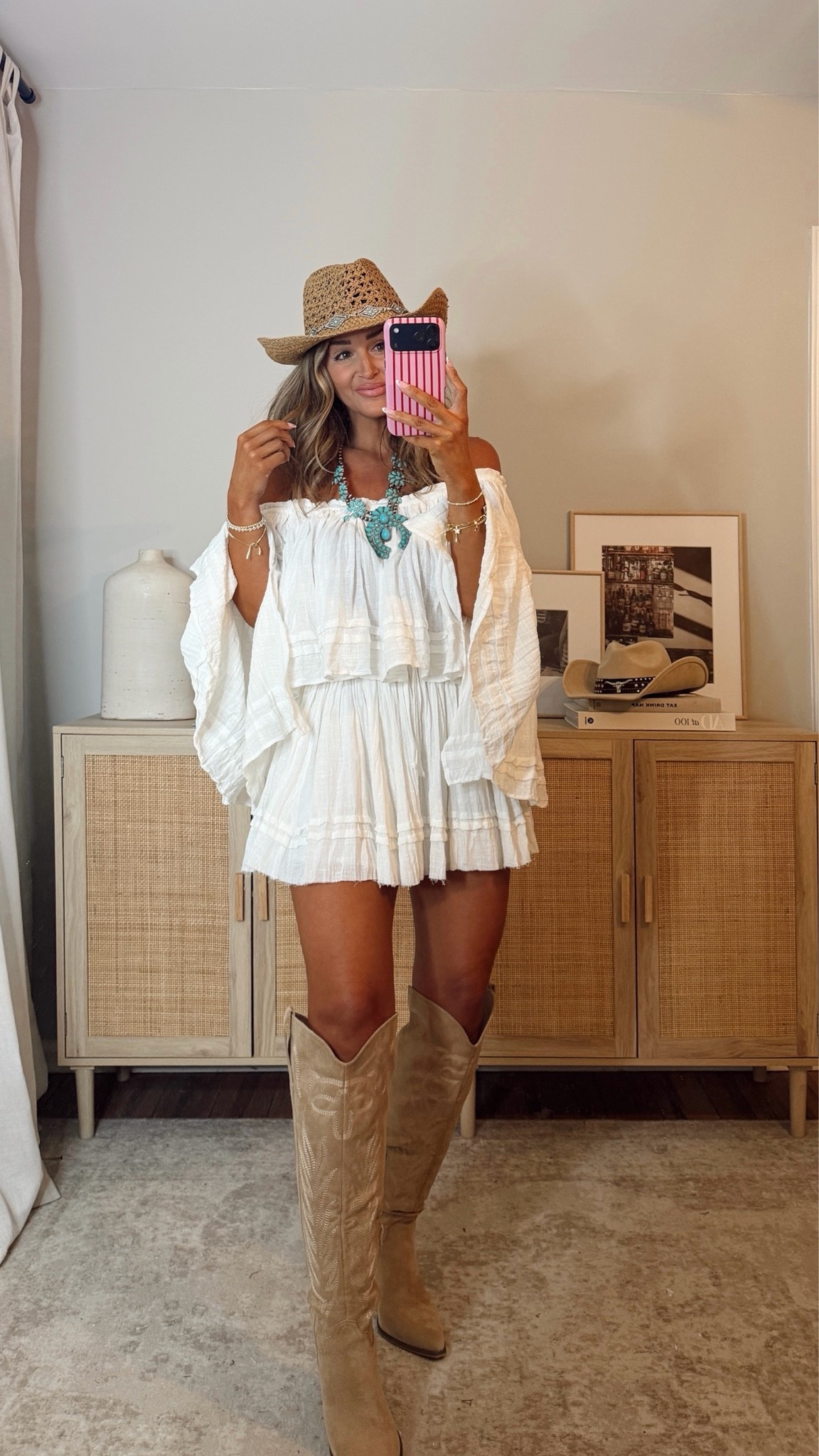 40% off with LEANN40, when expired use code LEANN35 the cutest boho set!!! size S in both. boots run tts. summer outfit, country concert, western outfit @VICI

#LTKootd