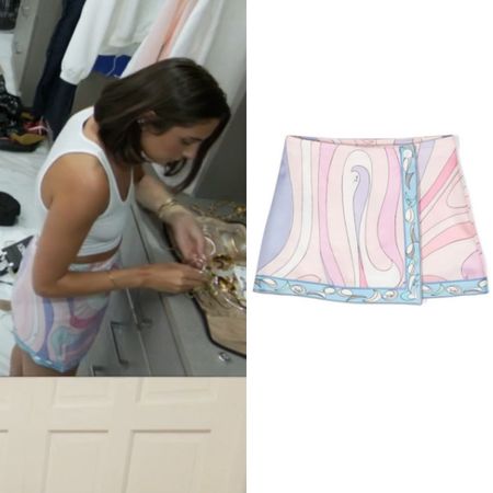 Paige DeSorbo’s Pink Printed Mini Skirt 
