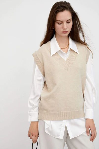 Cozy Beige Sweater Vest | J.ING