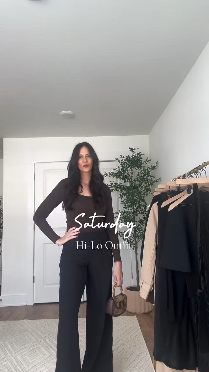 Check me out this Saturday running all the erands 🏃🏻‍♀️
I love a hi- low mix of style. 

#fashion #saturday #ootd #styleinspo #style #nashville #gucci #ltk #fashioninspo #blackfriday #shopping #target #aloyoga #adidas

#LTKCyberWeek #LTKgrwm #LTKootd