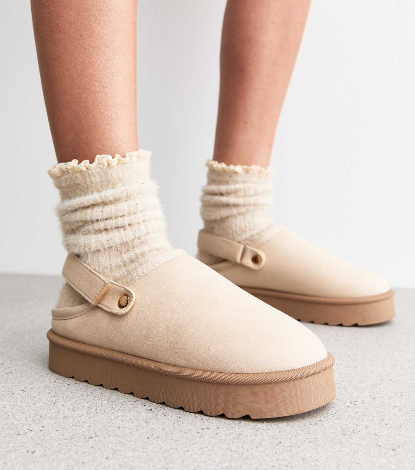 Off White Back Strap Faux Fur Lined Mule Slippers | New Look | New Look (UK)