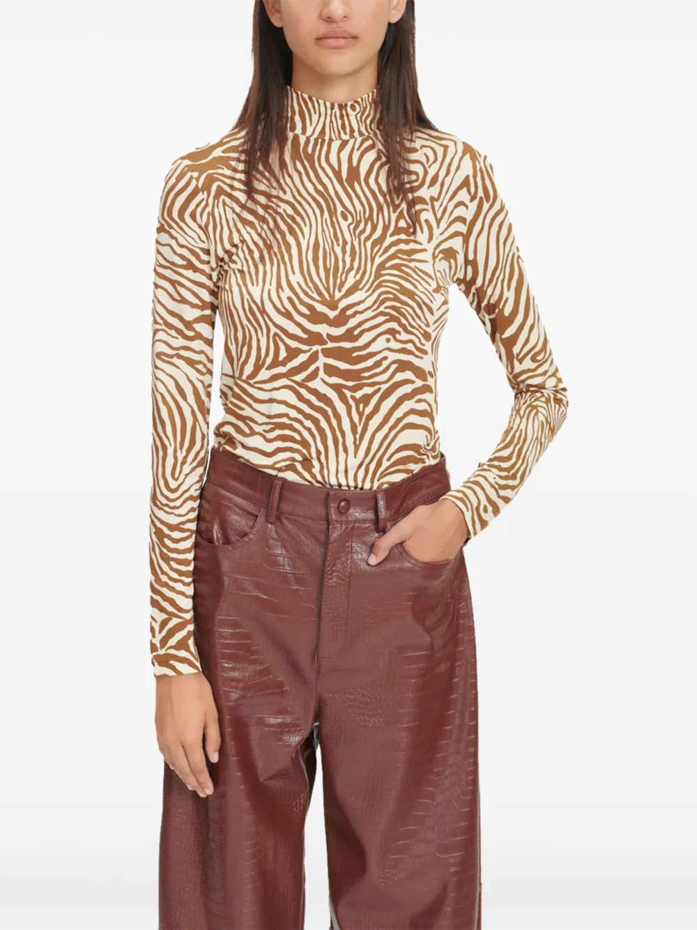 SAMSOE SAMSOE Elsi zebra-print turtleneck T-shirt - Brown | Farfetch Global