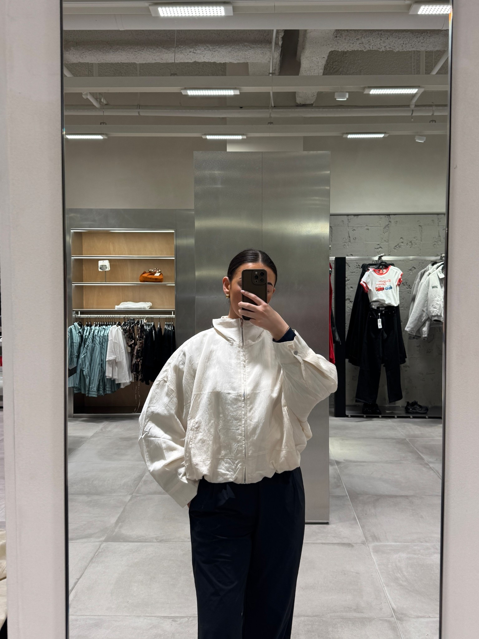 New jacket I picked up in store, love!!

Funnel neck jacket, spring jacket, cream jacket, pull & bear, spring outfits, windbreaker jacket 

#LTKspring #LTKeurope #LTKuk