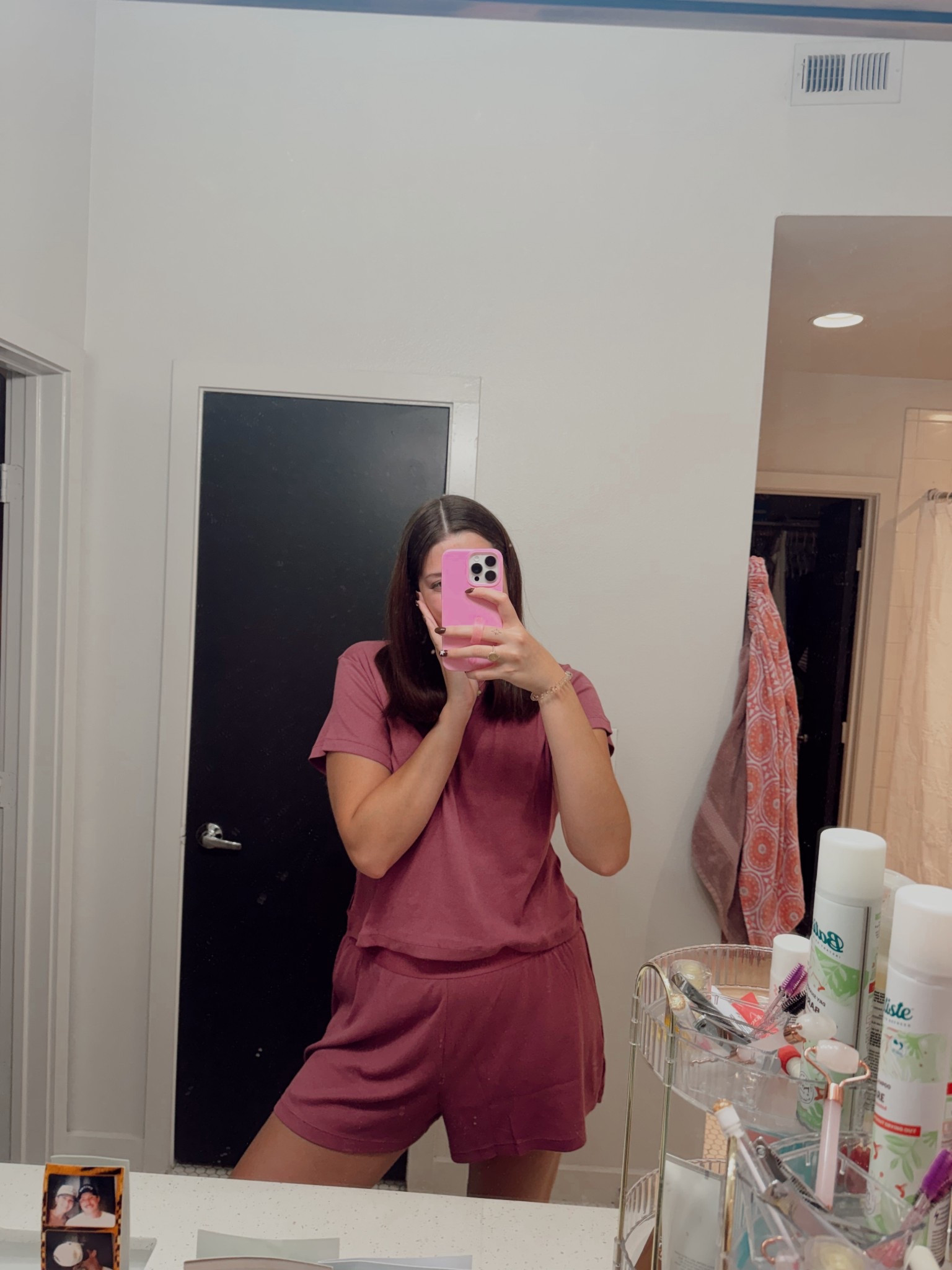 Love me a lounge set 

#LTKTall #LTKFindsUnder50 #LTKFindsUnder100