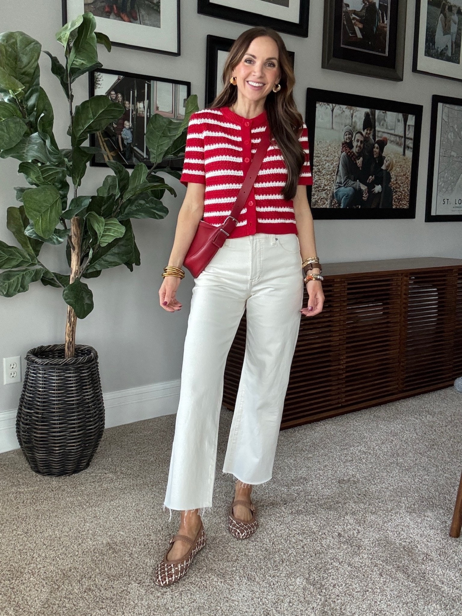 How cute is this new @abercrombie top for spring!? This one will sell out fast! I am in a small! Paired with @Madewell jeans, size 26