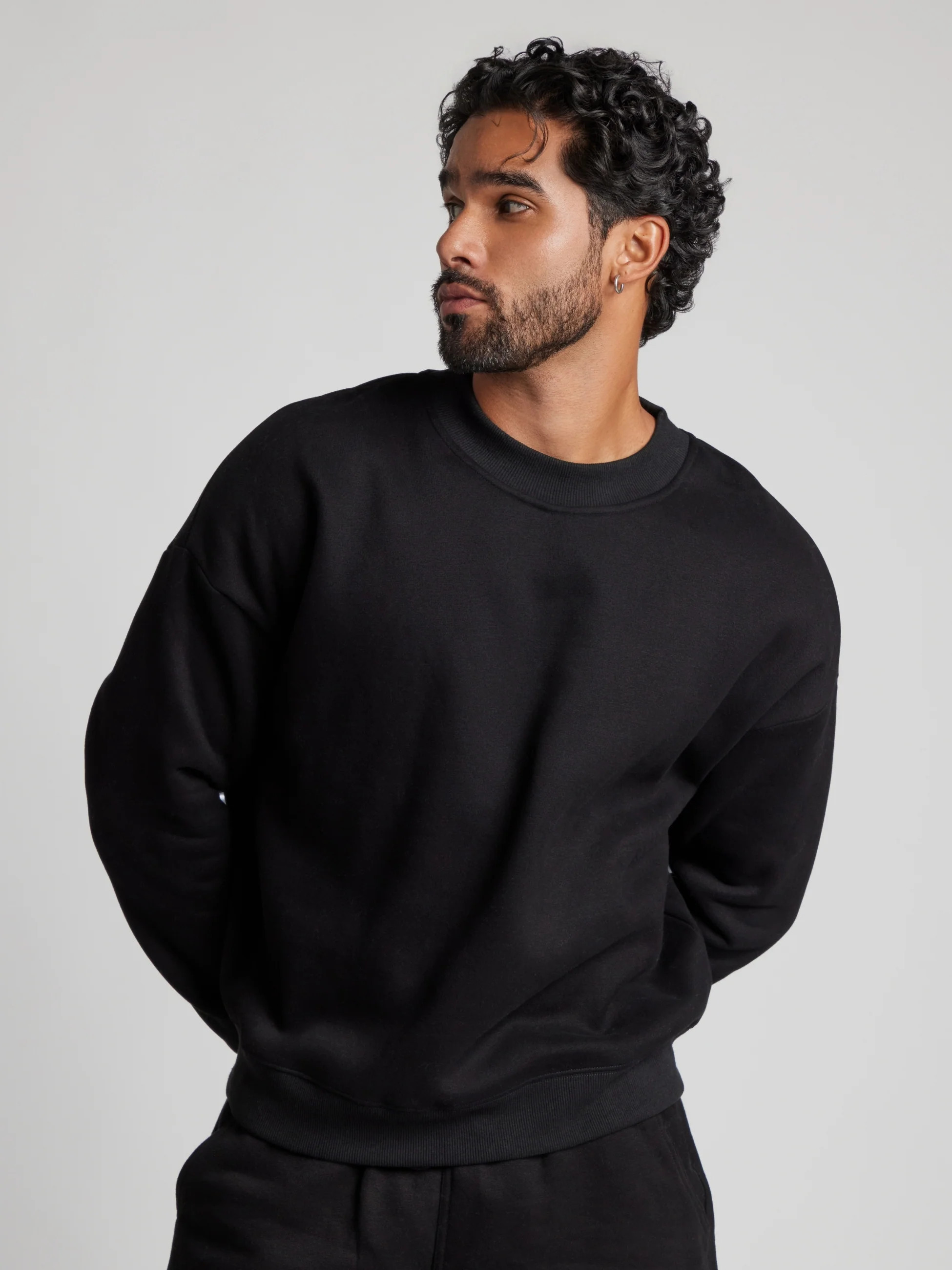 Comfrt Basic Crop Crew Sweatshirt | Onyx Black | 3X | Comfrt
