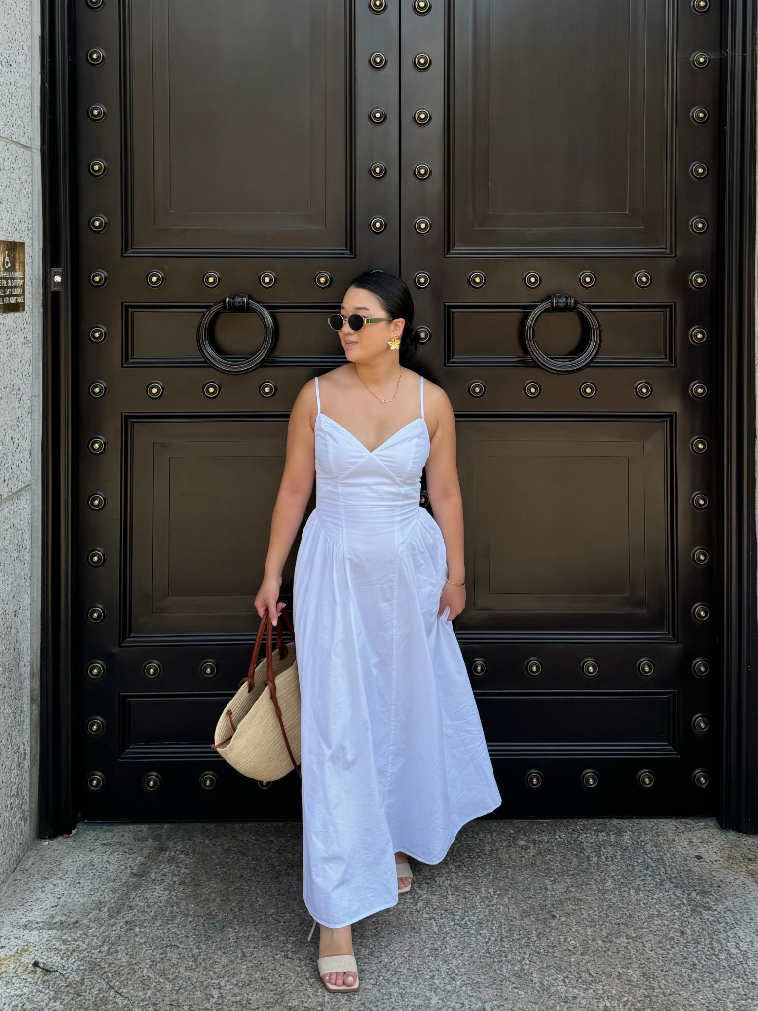 Linen dresses. spring dresses. White dresses. spring fashion favorites  

#LTKSeasonal #LTKFindsUnder100 #LTKSaleAlert