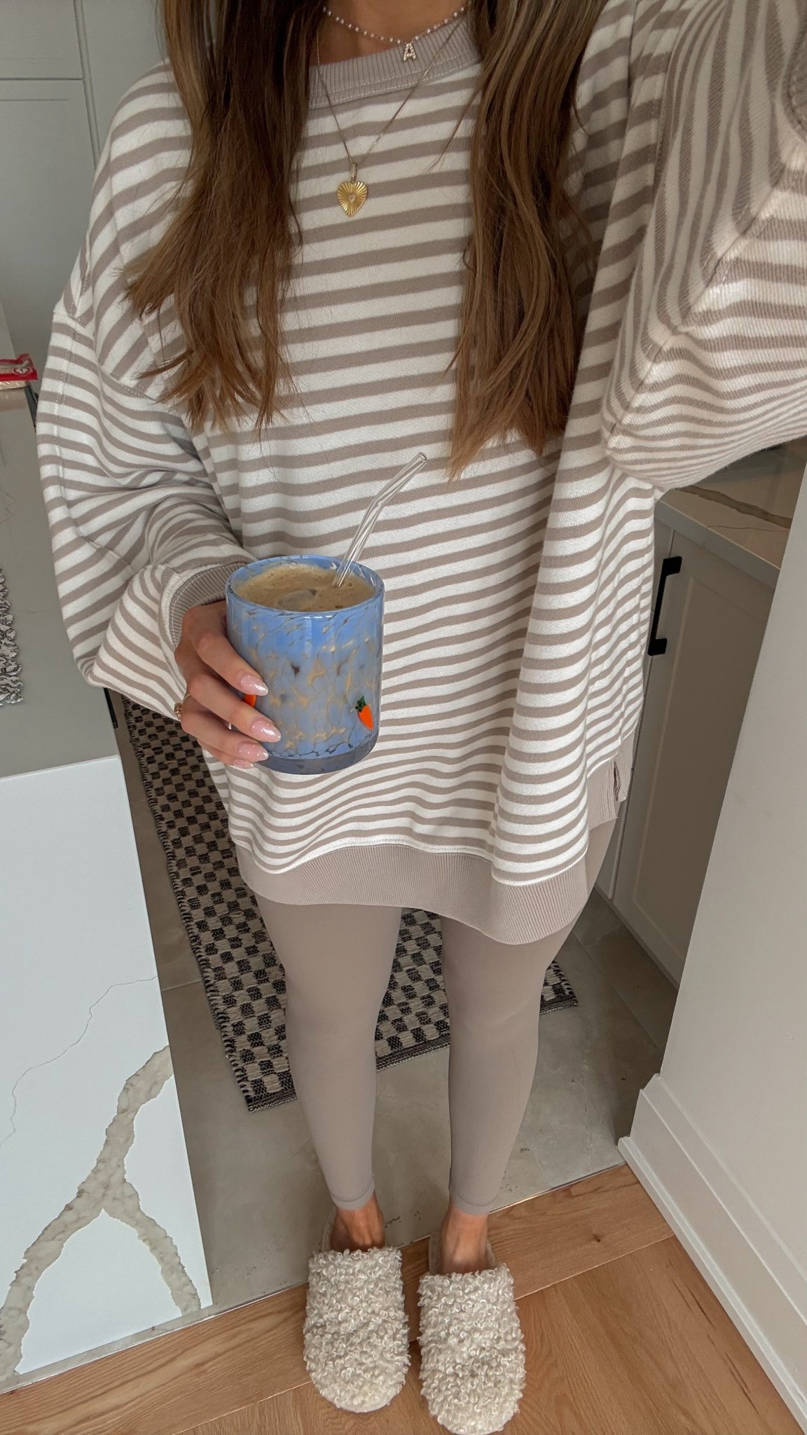 Cozy Sunday fit🐰
Sweater size L
Leggings size S


#LTKSpringSale #LTKdayinmylife #LTKootd