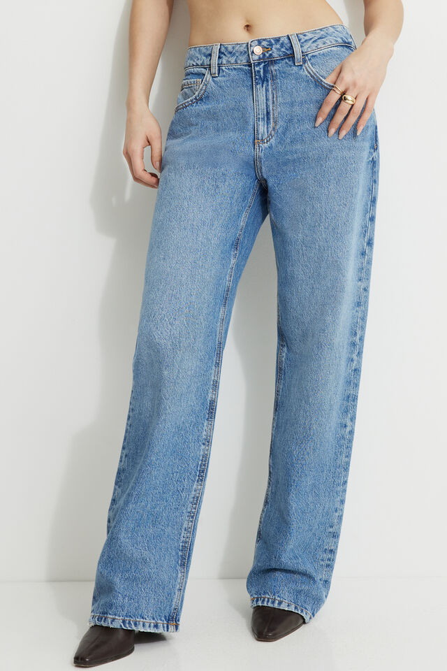 Mika Relaxed Straight Jeans | Dynamite Clothing
