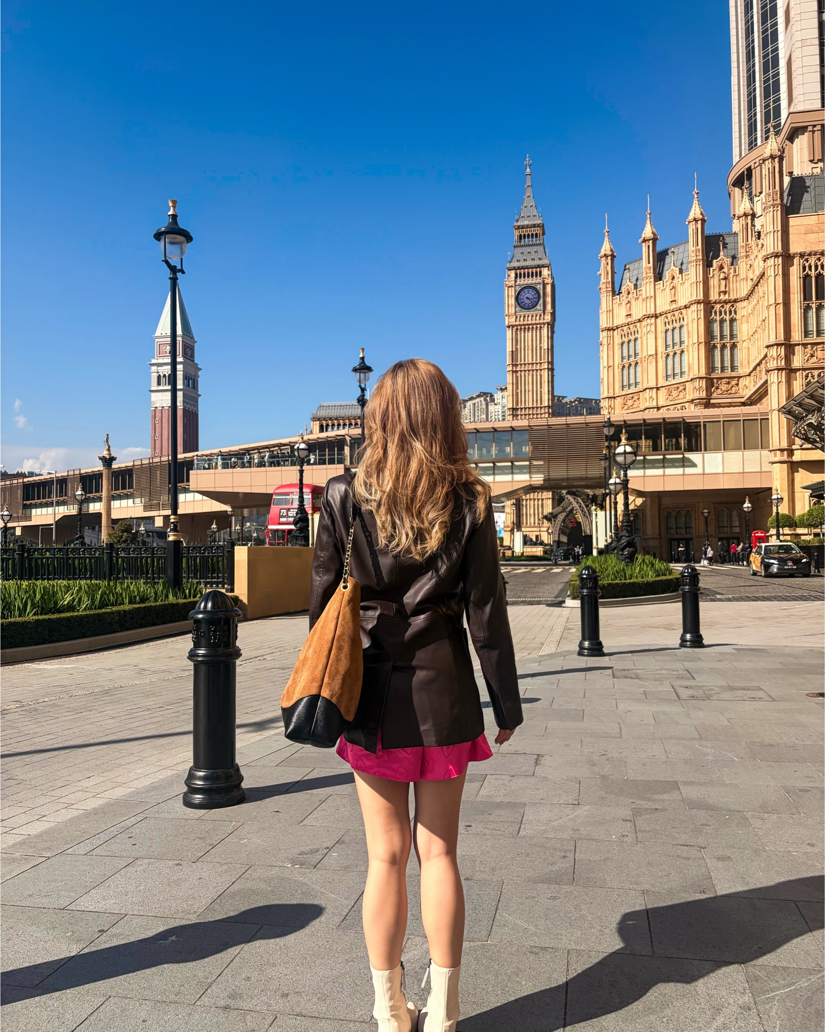 I’ve found a new love in my wardrobe lately: a leather blazer paired with sleek boots. It gives that effortless @Quince energy—simple, polished, and just the right amount of edge.🤎

#LTKNYFW #LTKootd #LTKValentine
