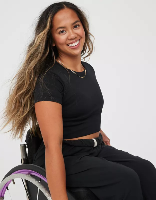 OFFLINE By Aerie Sidewalk Seamless Cropped T-Shirt | American Eagle Outfitters (US & CA)