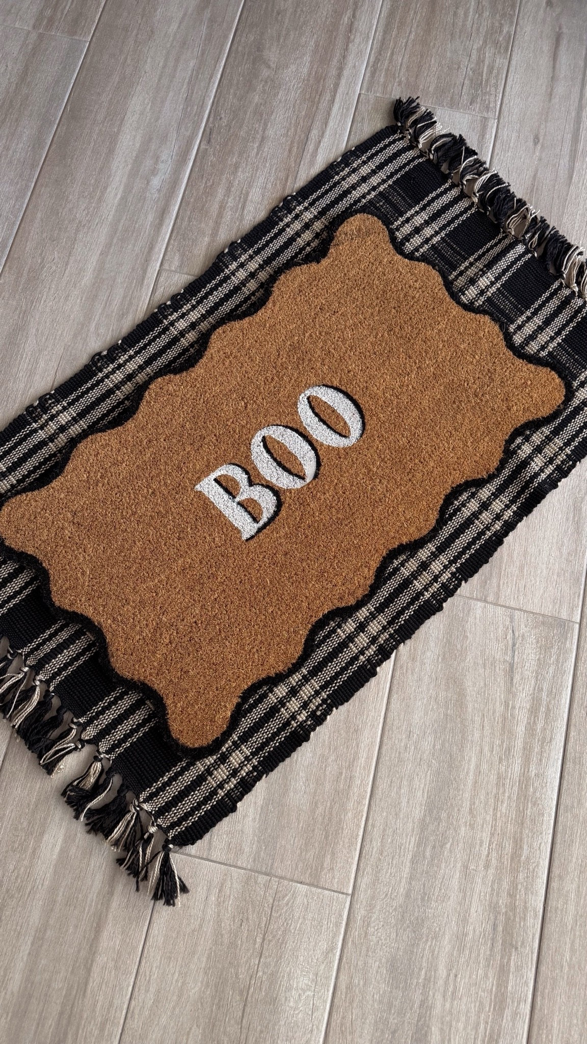 Just the cutest little Halloween doormat combo 🤍 and they’re so affordable! 

#halloween #halloweenporch #halloweendecor #halloweendoormat #fall #fallporch #walmart #walmarthome #halloweenhome #plaidrug #plaiddoormat

#LTKHome #LTKSeasonal