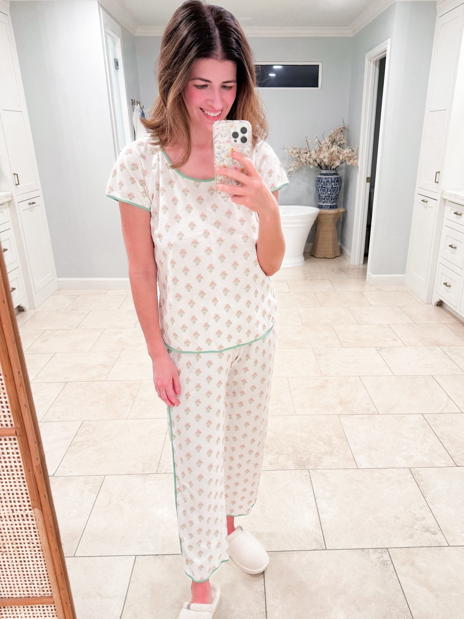 📢 @LAKE Annual Sale is LIVE!

Their biggest sale of the year and the prices are always SO good. This is when I stock up.

I got my first pair as a gift when I was pregnant with my oldest and haven’t looked back since. Their maternity are the best.

They haven’t announced a time, so make sure you’re signed up for emails to get the alert. Click the link and scroll to the bottom of the page to sign up. Best prints and sizes will go fast. I’ll share as soon as it’s live!

#LTKselfcare #LTKSaleAlert #LTKBump