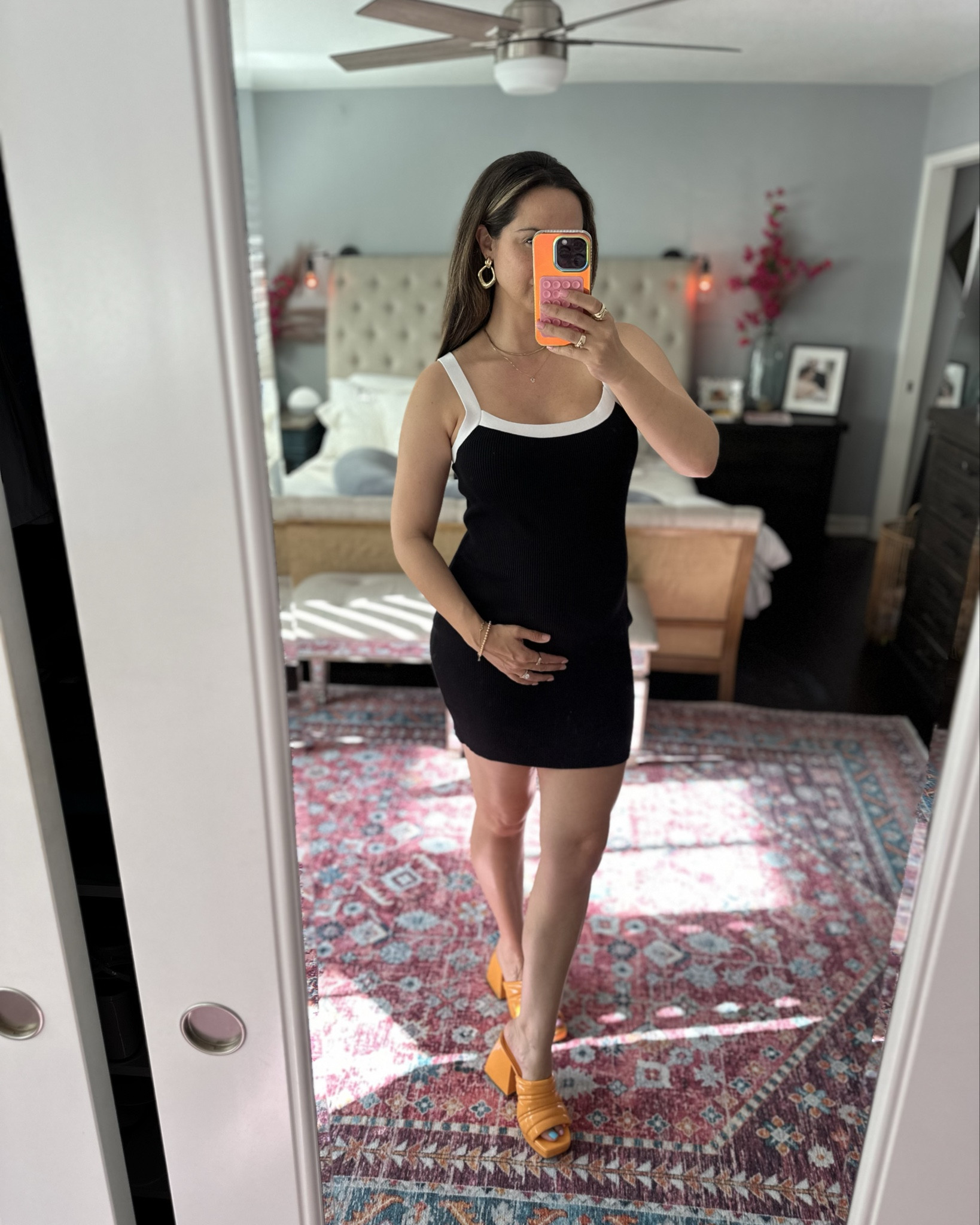 2nd trimester effortless LuLu’s dress for the win. Wearing L  (5”5”)

#LTKBump