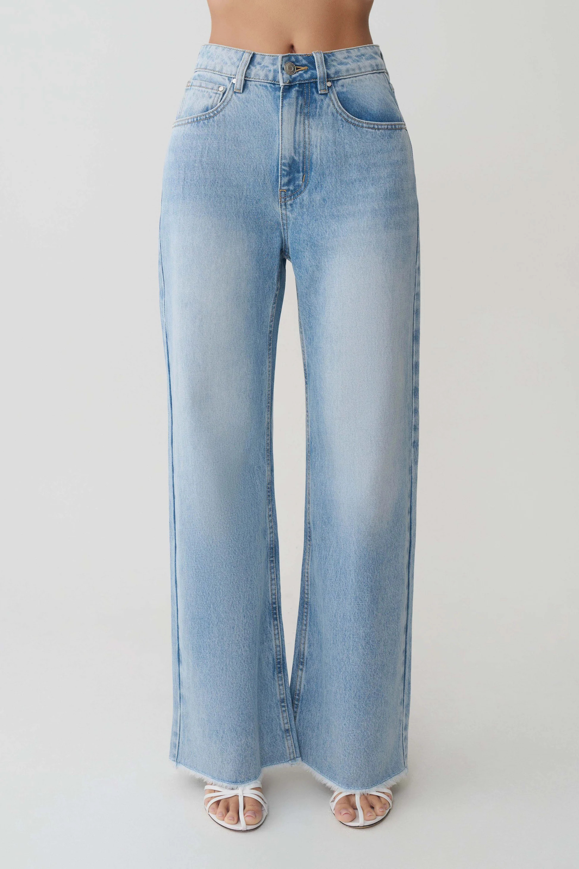 Straight Leg Denim Jeans With Fray Hem - Washed Light Blue | MESHKI US