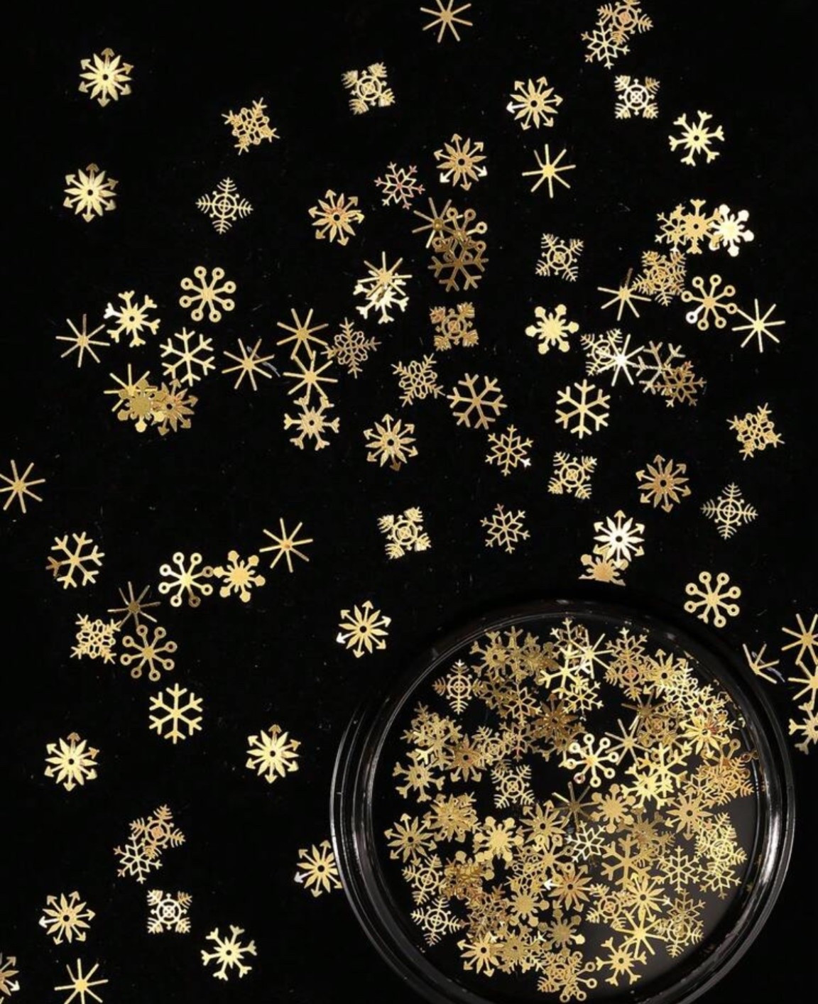 Decoración de invierno para encapsular en uñas 

#LTKActive #LTKdayinmylife #LTKBeauty