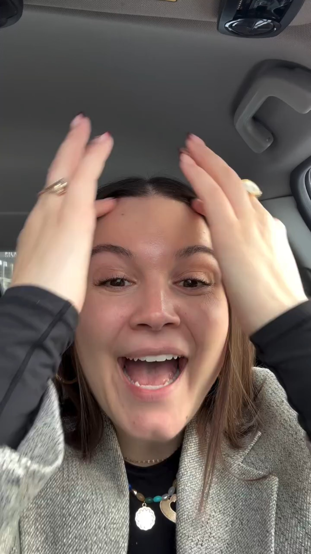 Anyone else have dance breaks in their living room 🫣

Vlogmas day 10, a real life look at small business ownership and learning to roll with the punches 😬 I swear it’s never a dull moment!

#vlogmas #vlogmasday10 #realisticdayinthelife #businessownervlog #vlogreels

#LTKstorytime #LTKvlog #LTKdayinmylife