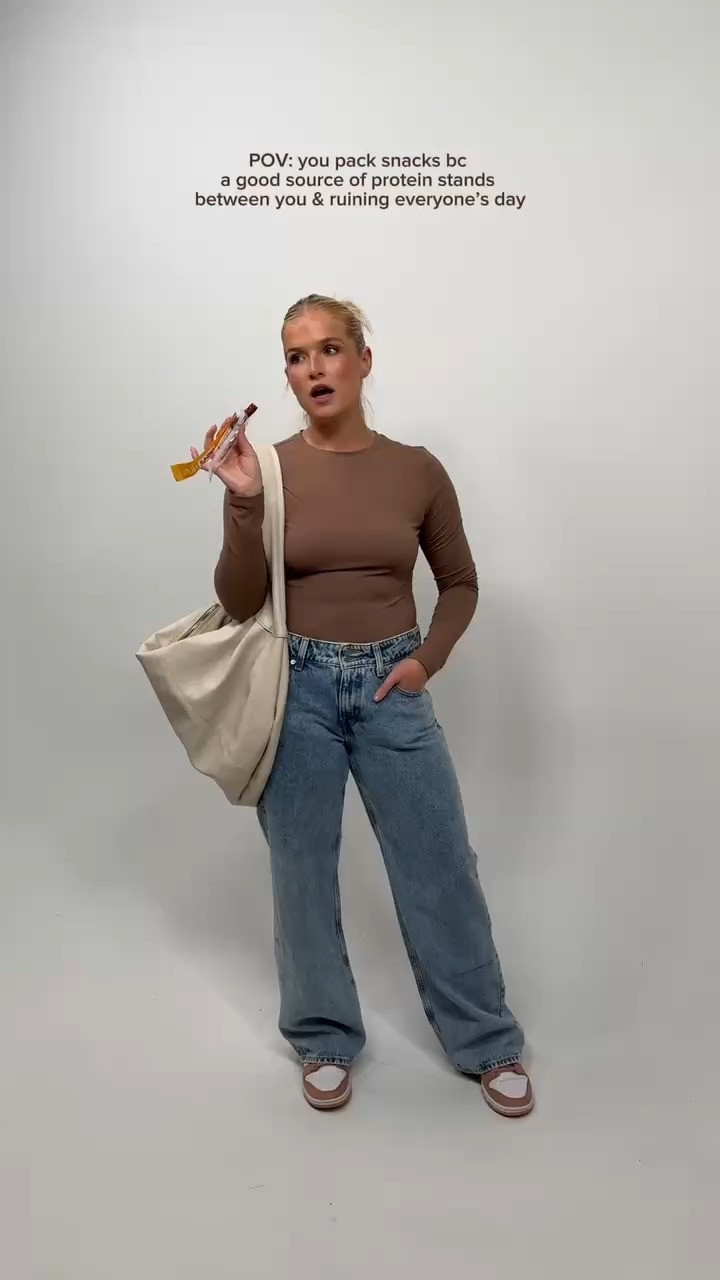 one thing about me is i'll always have a snack! can't get enough of these jeans!! 

 

#LTKStyleTip