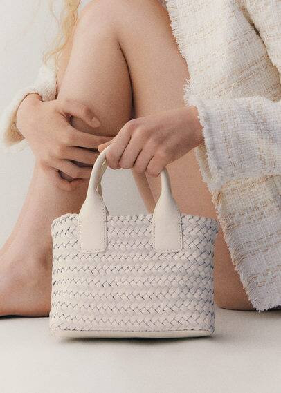 Braided leather bag off white - Woman - One size - MANGO | MANGO (UK)
