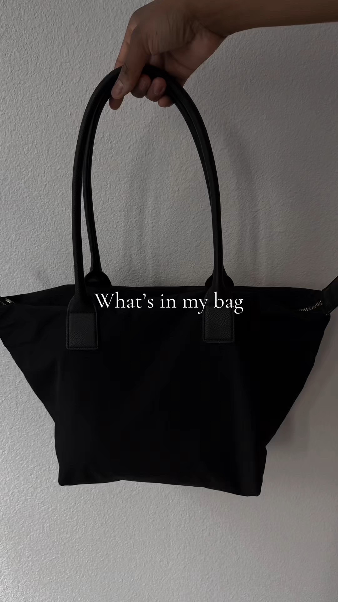 Whats in my bag #target #totes #blacktotes 

#LTKSaleAlert