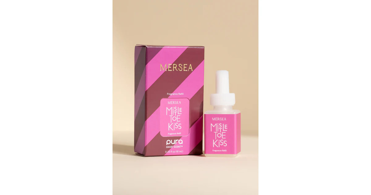 Mistletoe Kiss | Pura