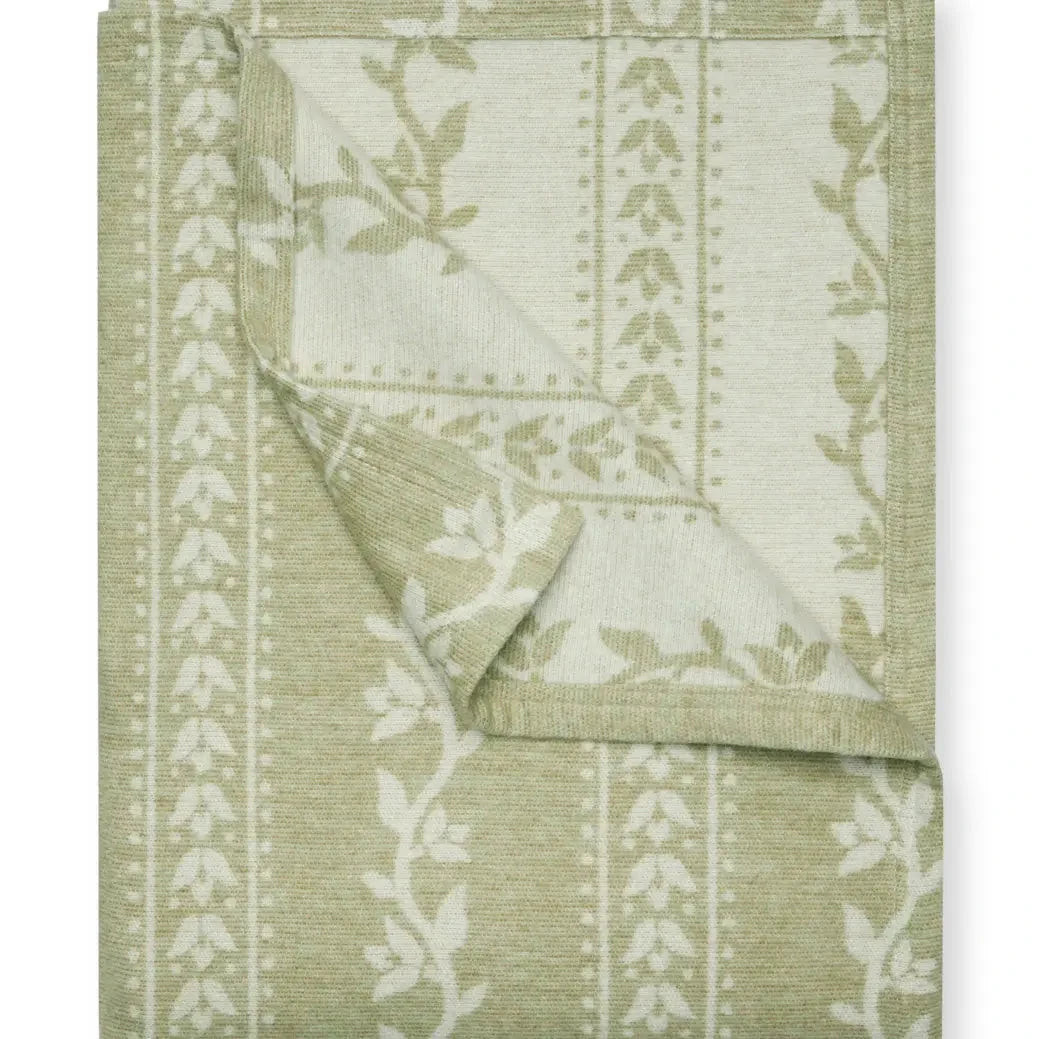 The Lightweight Blanket in Springtime Green | The Horseshoe Crab