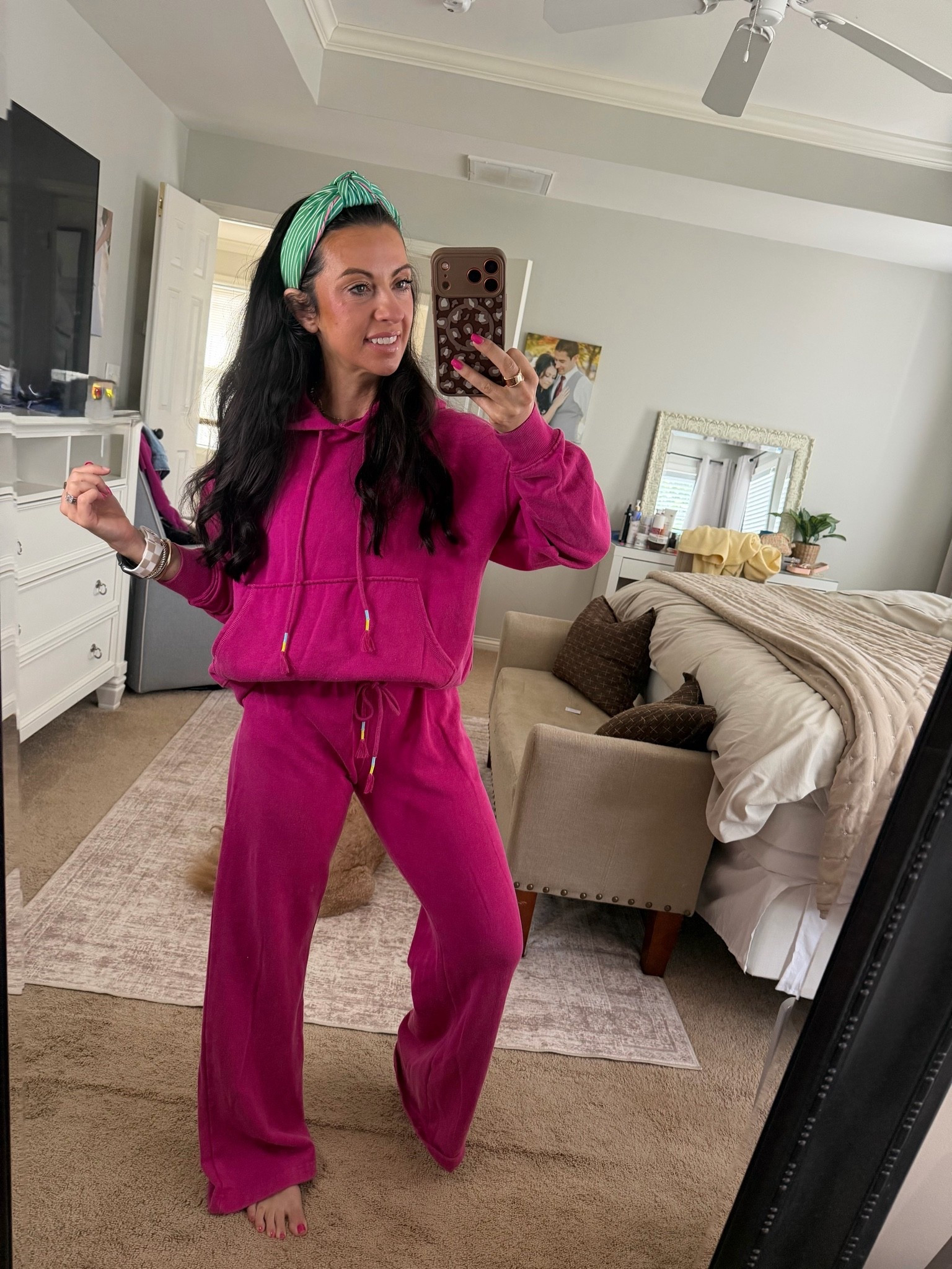 Loving this set from Walmart!! 
#walmart #sahmootd #comfyset

#LTKootd #LTKActive #LTKPetite