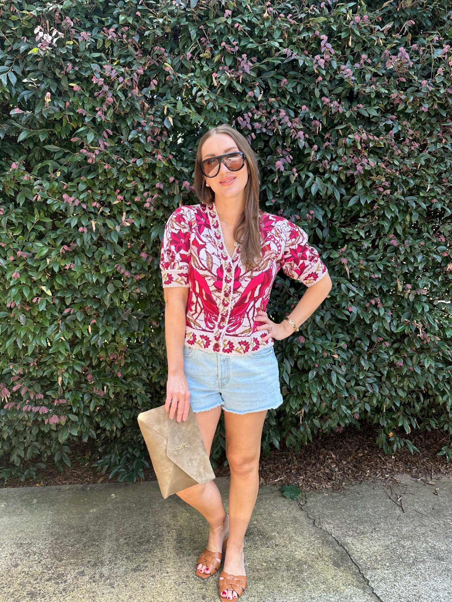 My fav top I bought all summer is 40% off!
Medium

#LTKootd #LTKSaleAlert