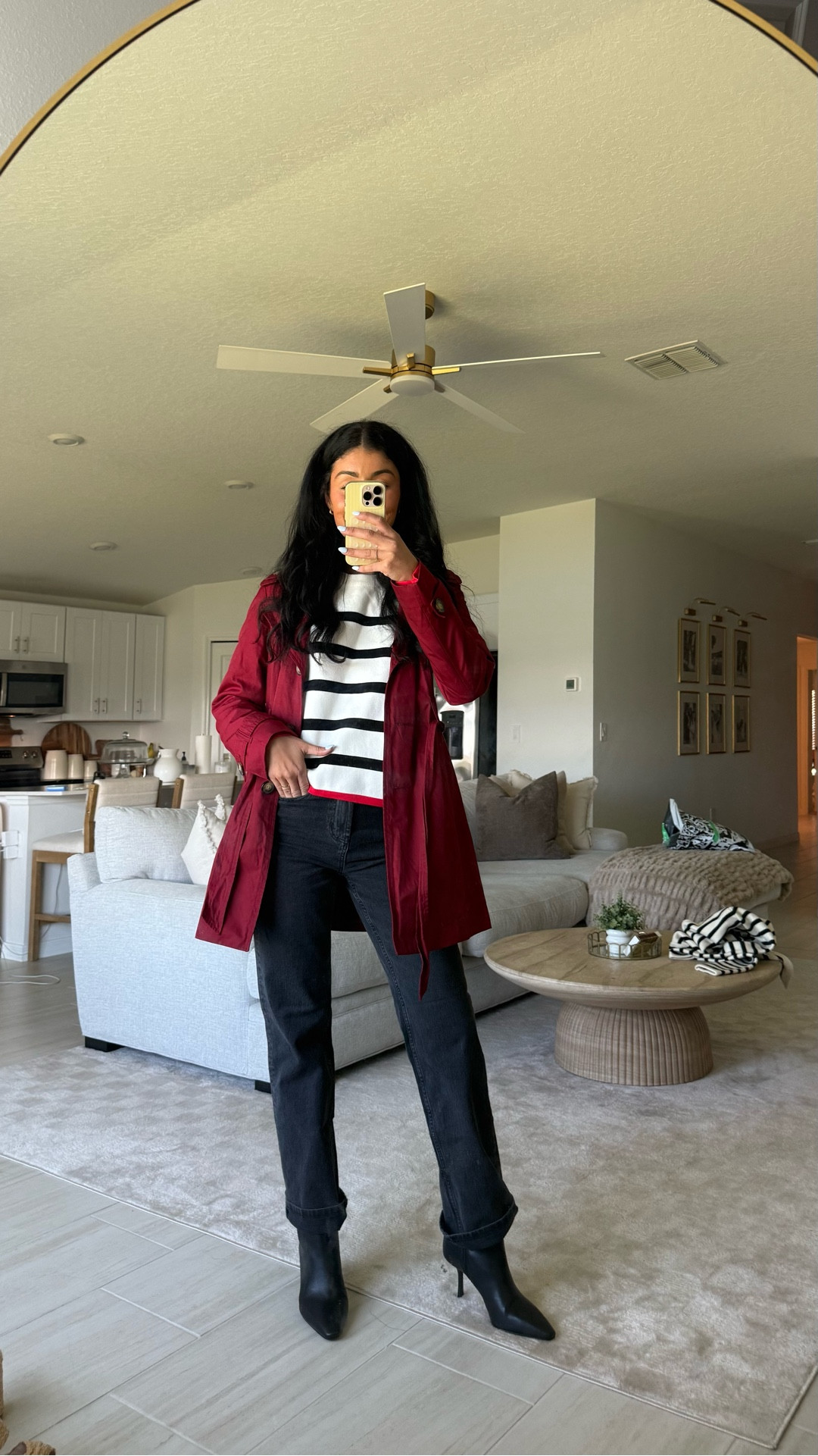 London outfit inspo🖤🇬🇧
jacket is thrifted - London fog 
sweater is from altard state 

#LTKWorkwear #LTKTravel
