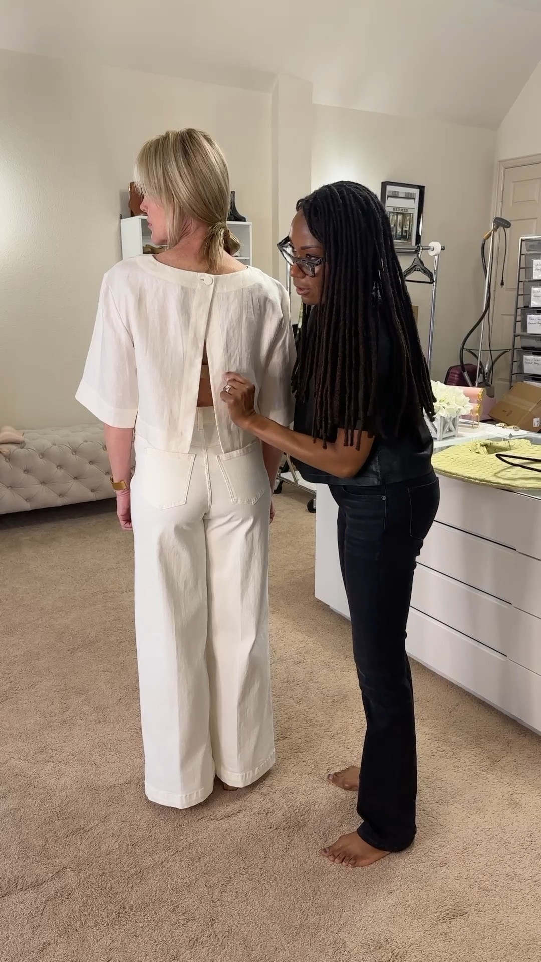 A casual everyday look with another pair of Spanx jeans for the win!

#LTKStyleTip #LTKWorkwear #LTKSeasonal