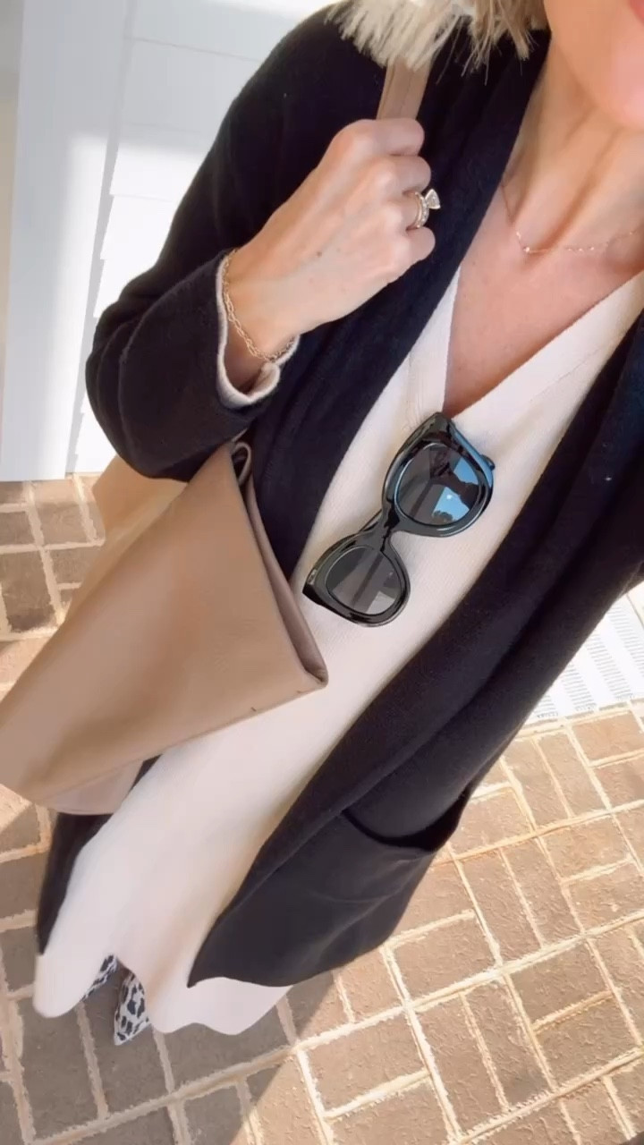 This sweater dress & cardigan are Amazon finds! Wearing size S in dress & XS in cardigan!

Loverly Grey, Amazon finds, Amazon fashion, sweater dress, cardigan, fall outfit

#LTKSeasonal #LTKStyleTip