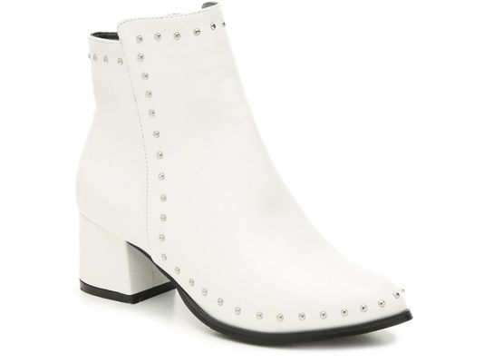 Mooch-03 Bootie | DSW