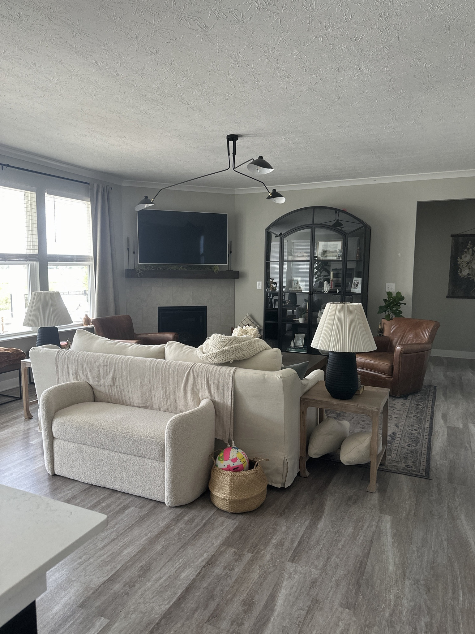 Back to one sofa…
Open living room
#livingroom #neutraldecor #openconcept

#LTKHome #LTKOver40 #LTKmomlife