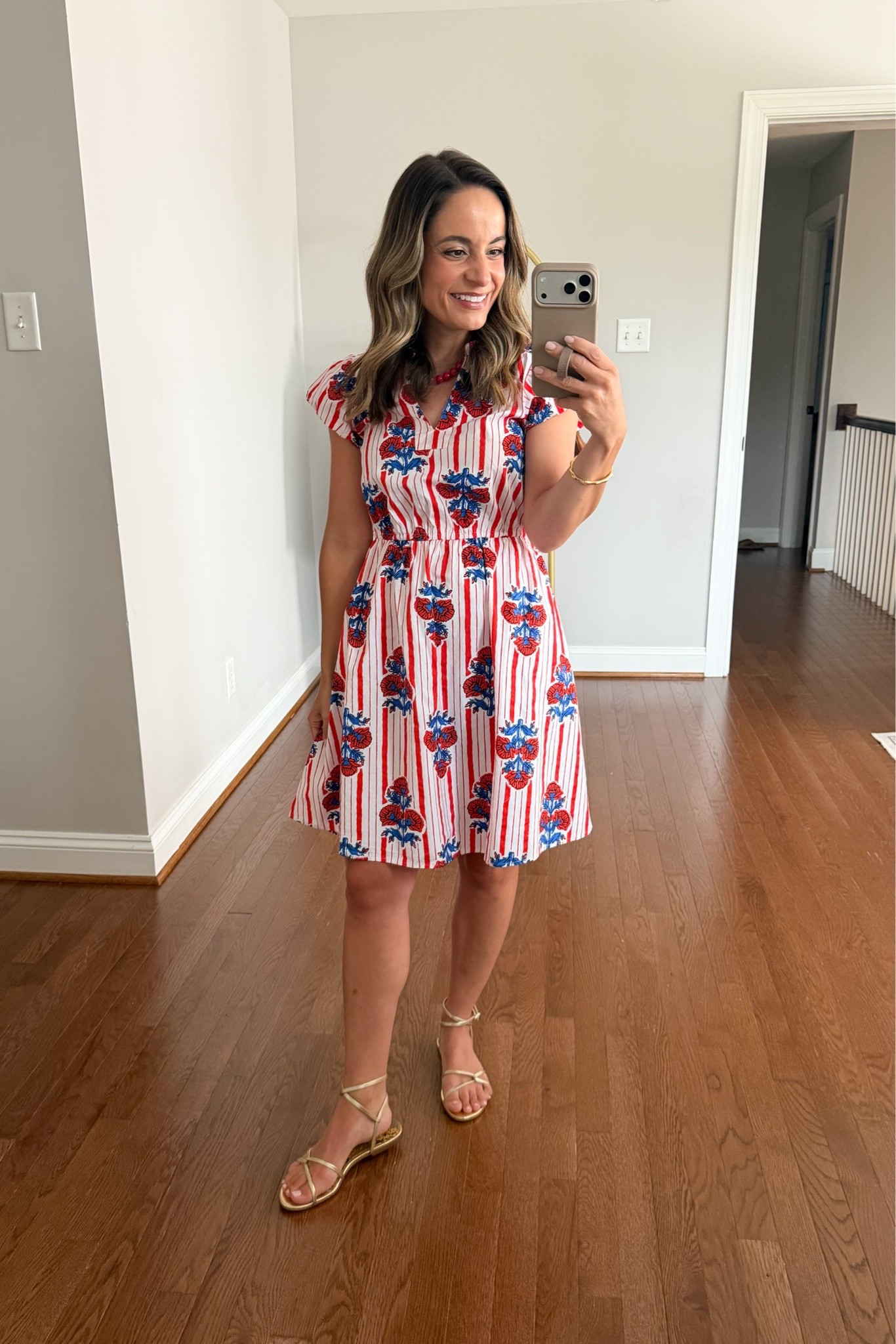 4th of July Outfit Ideas! 

Red, white, blue dress: 00

#LTKPetite