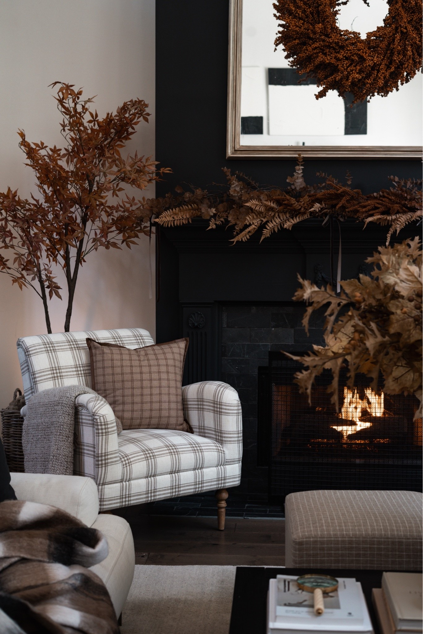 #ad It’s time for a quick Fall home tour! We have found some truly amazing pieces for Fall that are perfect for all of the “ber” months including these gorgeous baskets and the chair of dreams! Everything is available from Wayfair!
@wayfair, #Wayfair, #wayfairpartner

#LTKHome #LTKSeasonal #LTKdayinmylife