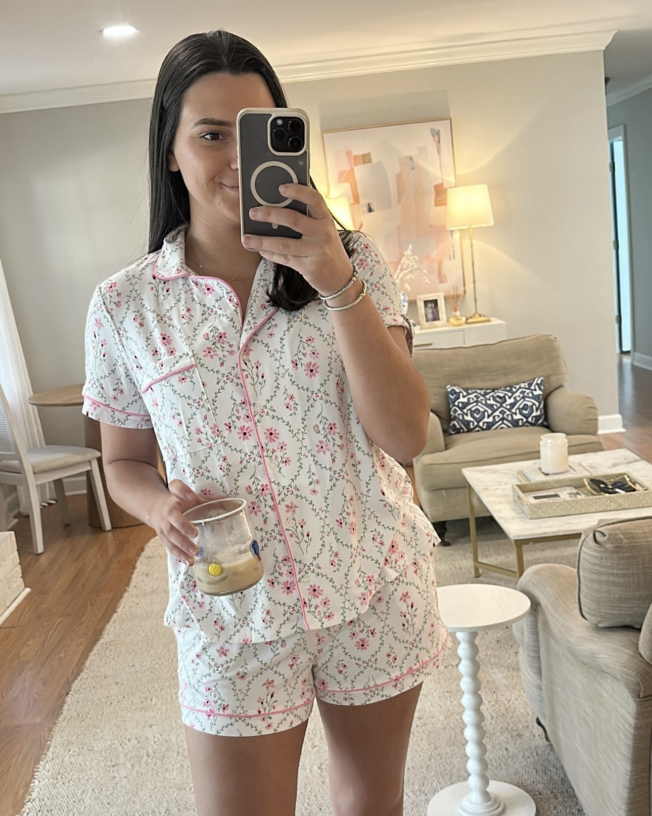 Walmart pajamas

#LTKootd #LTKTravel #LTKmorningroutine