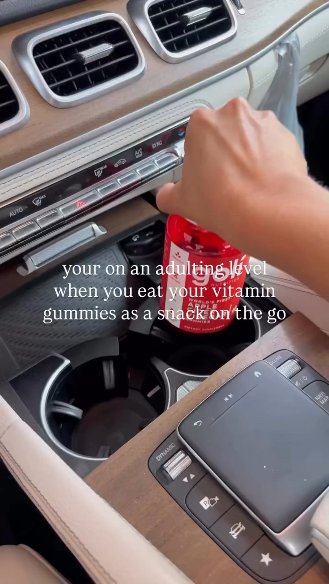 Me: I’m starving. Also me: eats vitamin gummies like a snack 🫡

Made with Vitamin B12, which help convert the food you eat into cellular energy.

👉🏽 ADRIANELIAB to save! 

#lifehack #goli #goligummy #golipartner