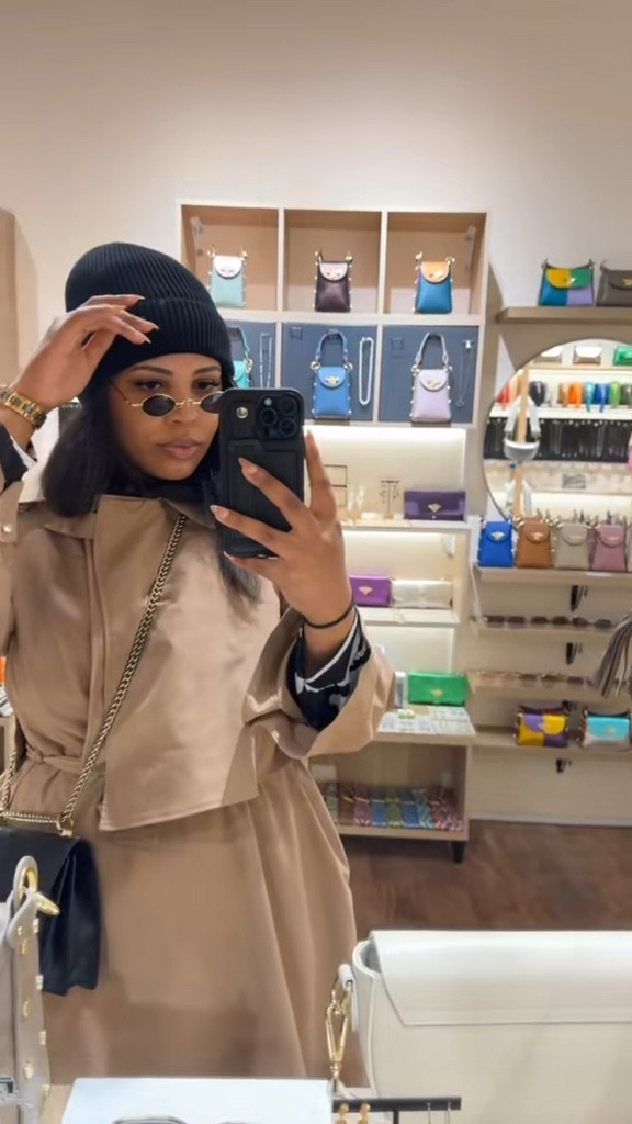2024 accessories recap. ready for 2025!

#styleinfluencers #accessories #sunglasses #ootd #whattowear #outfitdaily #phoenix #sunnies #lainfluencer #arizonainfluencer #styleinfluencer #arizonacontentcreator #azinfluencer #grwm #newyear #explore #explorepage

#LTKshoecrush #LTKSeasonal #LTKmidsize